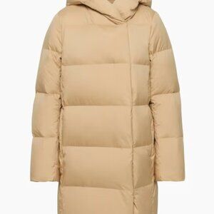 Aritzia the duvet puffer mid